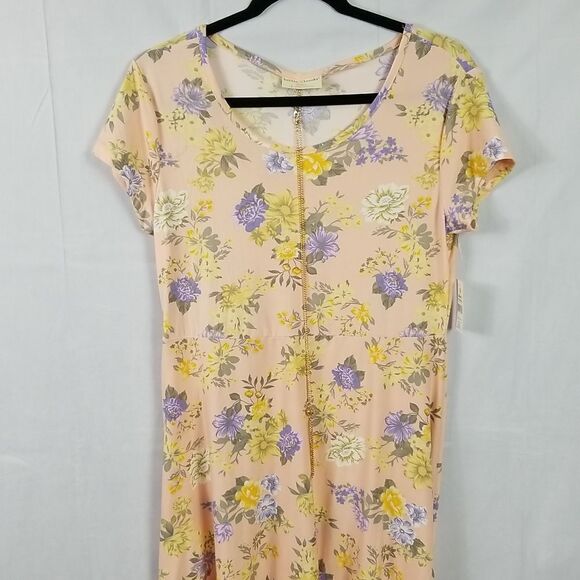 🖤5/$20🖤 BOBBIE BROOKS.. floral dress.. - Picture 1 of 11
